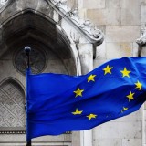 A look at how growth in cross-border banking and the centralisation by banks of key business functions are the main market trends affecting banking supervision in Europe today