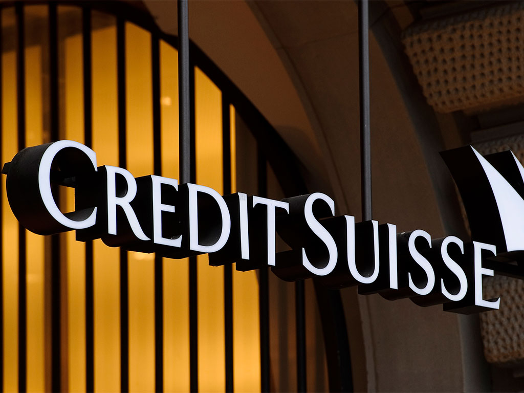 Credit Suisse are phasing out their current bonus scheme, and replacing it with two bonus plans that will shift the bank's emphasis onto collective, rather than individual, performance
