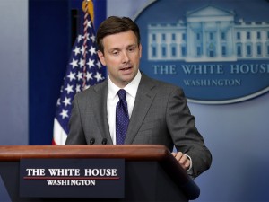 "Oil that goes through a process to become a petroleum product is no longer considered crude oil," said White House Press Secretary Josh Earnest when questioned if the USA's easing of oil export restrictions signalled a policy chance