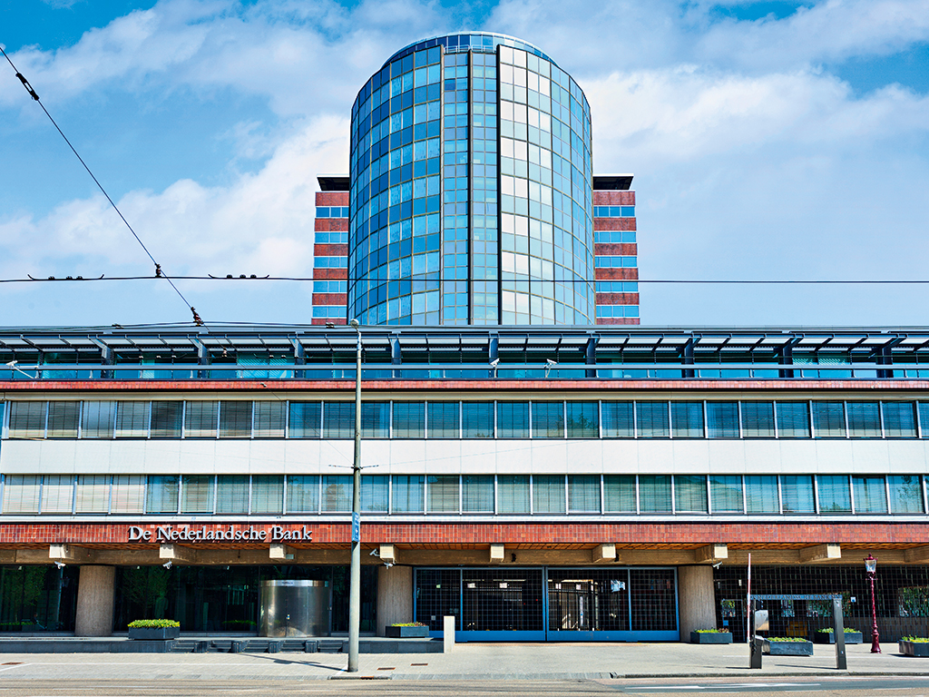 The Dutch Central Bank’s headquarters in Amsterdam. A Dutch-style pension system is to be implemented in Britain, but some are doubtful about whether it can work as effectively as it did in the Netherlands