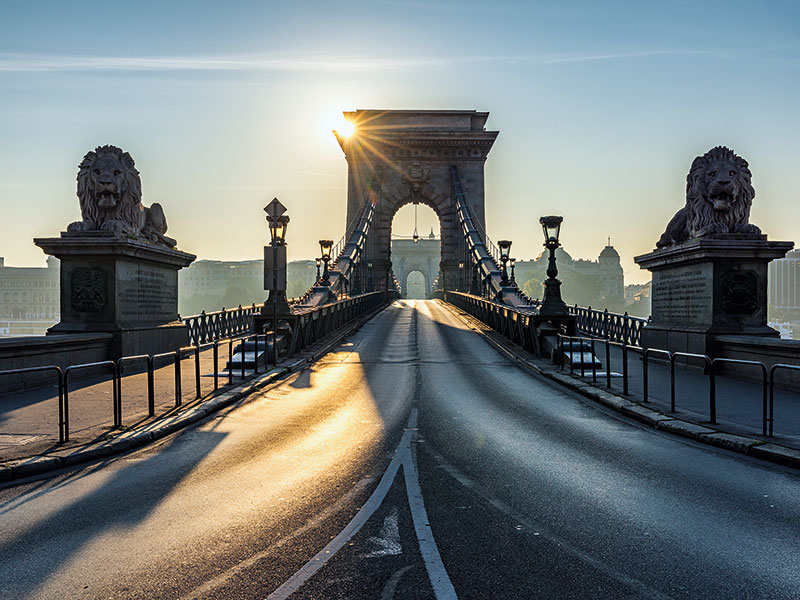 Chain Bridge, Budapest. Hungary’s insurance sector continues to show strong gains despite industry-wide uncertainty