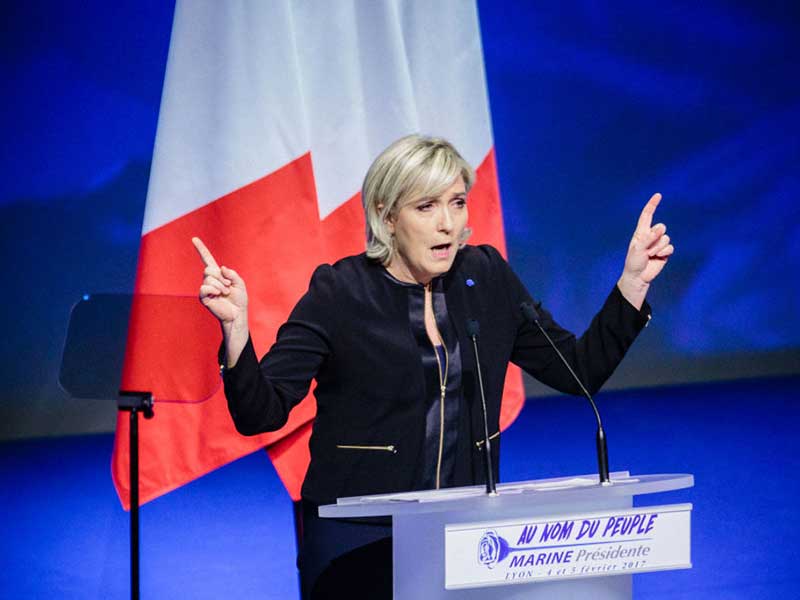 Le Pen plans eurozone exit