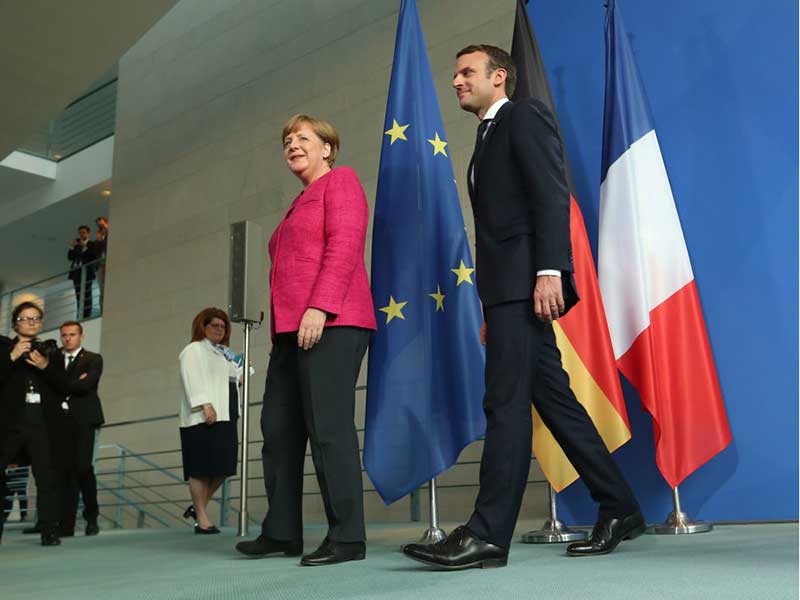 Franco-German conference sets the tone for the "historic reconstruction" of Europe