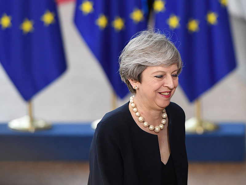 British Prime Minister Theresa May has announced that EU citizens who have lived in the UK for more than five years will be able to remain in the country after the Brexit process is complete