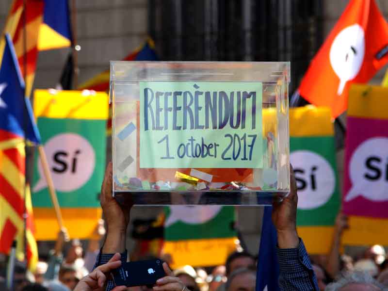The independence referendum was approved by the Catalan Government. However, the Spanish Government maintains that is it an illegal vote and claims the result is not valid